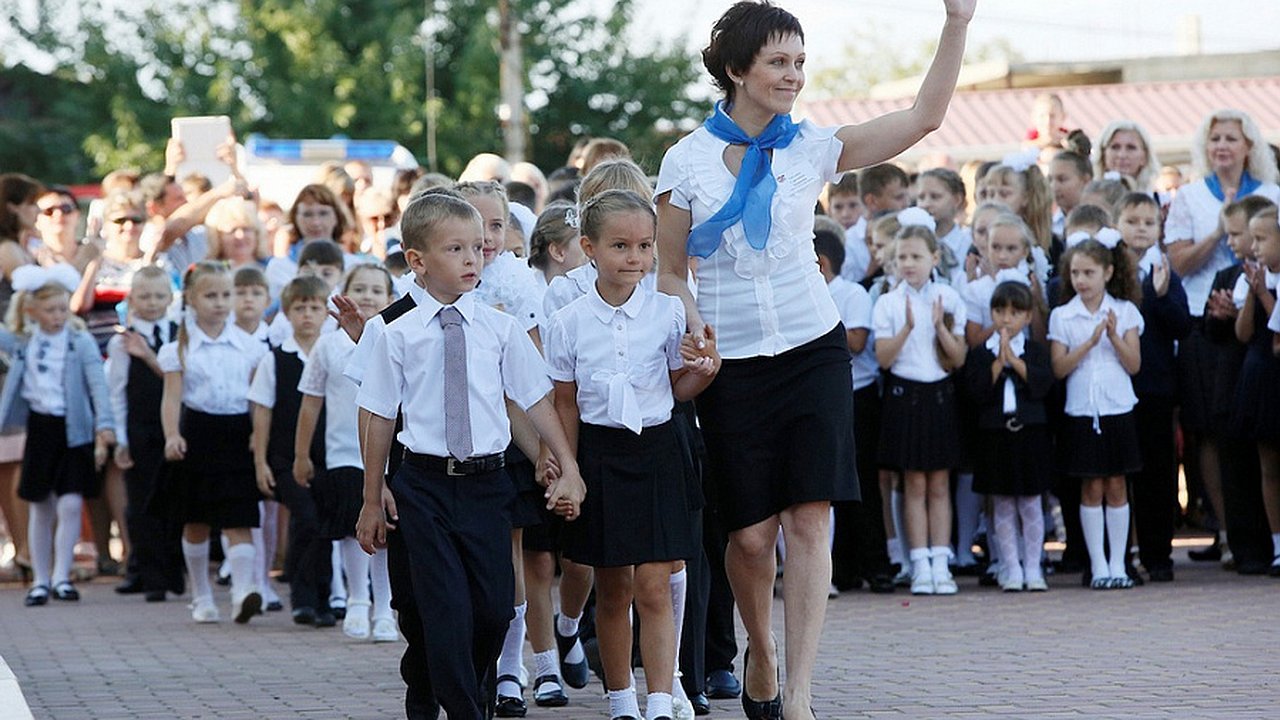 Главная картинка новости: С 1 апреля начнется прием первоклассников в кубанские школы