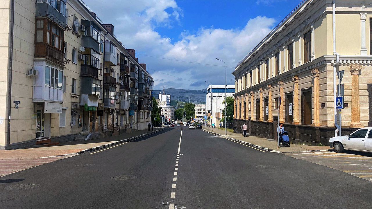 Главная картинка новости: Остановка, дорожный знак и неровности: что утвердили на заседании комиссии по БДД в Новороссийске?