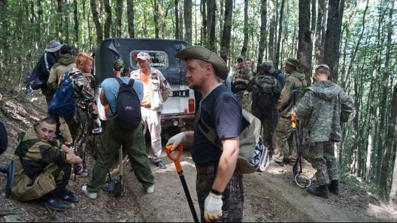 Главная картинка новости: В Новороссийске обнаружили останки 4 человек
