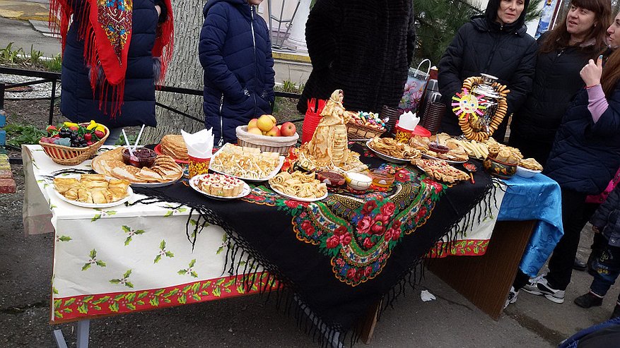 Главная картинка новости: В конце февраля в Новороссийске пройдет Масленичная ярмарка