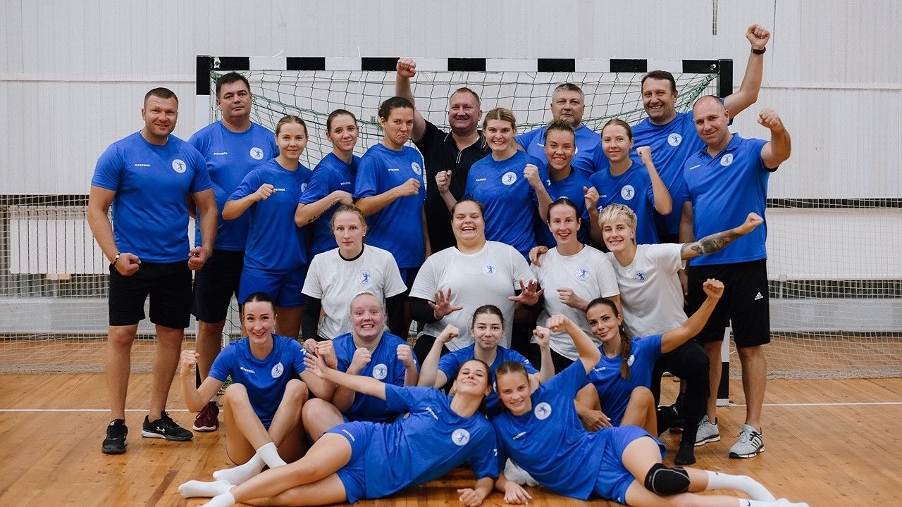 Главная картинка новости: «Черноморочка» сыграет с чемпионами страны