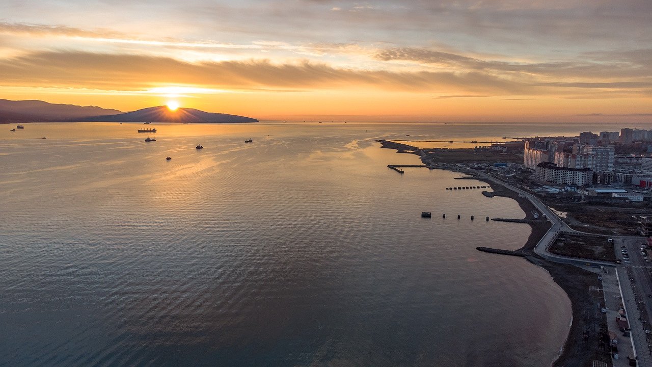 Главная картинка новости: Первый день мая будет облачным и теплым в Новороссийске