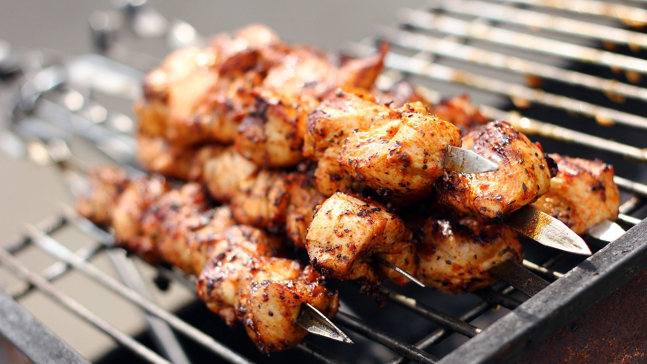 Главная картинка новости: В Новороссийске утвердили 4 места, где можно жарить шашлыки