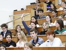 Выпускники-высокобальники, которые поступили в ВУЗы Кубани, получат по 100 тысяч рублей