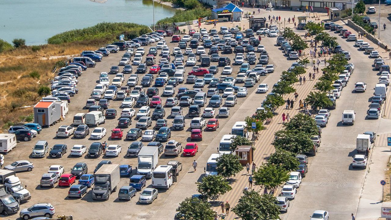 Главная картинка новости: За 7 месяцев в Новороссийске произошло 183 ДТП