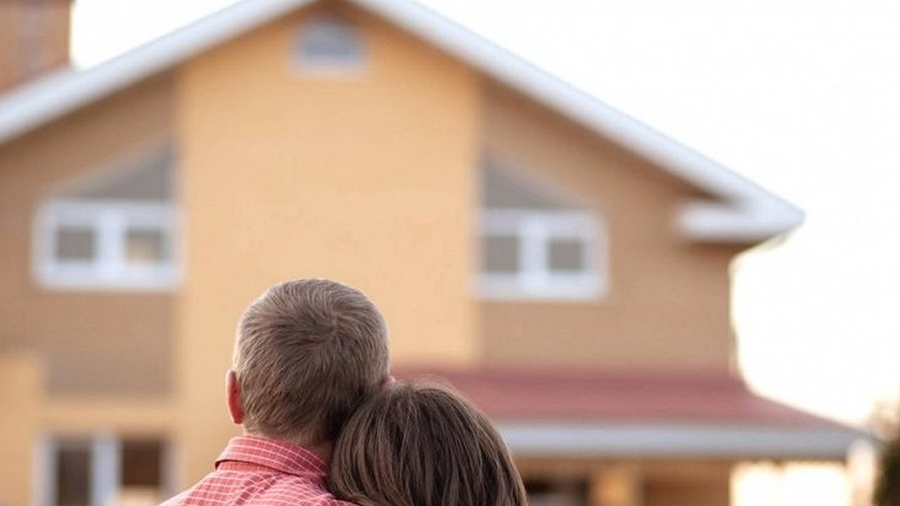 Главная картинка новости: Уже в этом году россияне смогут получить льготную ипотеку на строительство дома