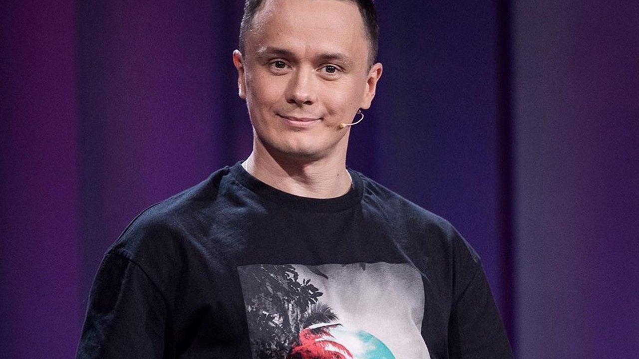 Главная картинка новости: Илья Соболев снял выпуск нового шоу в Новороссийске