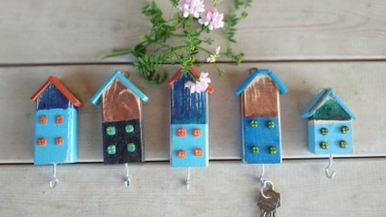 Главная картинка новости: Таинственный благотворитель подарил «особым» детям Новороссийска квартиру для реабилитации