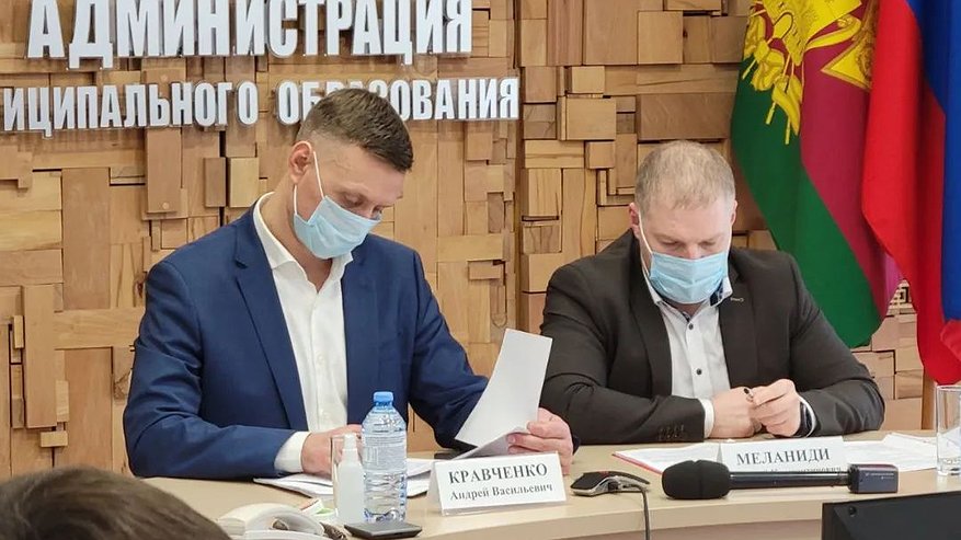 Главная картинка новости: Власти Новороссийска рассказали, что будет с ЖК-долгостроями