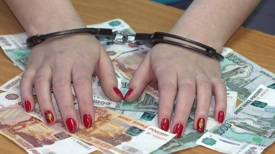 Главная картинка новости: Жителя Новороссийска обокрали во время свидания