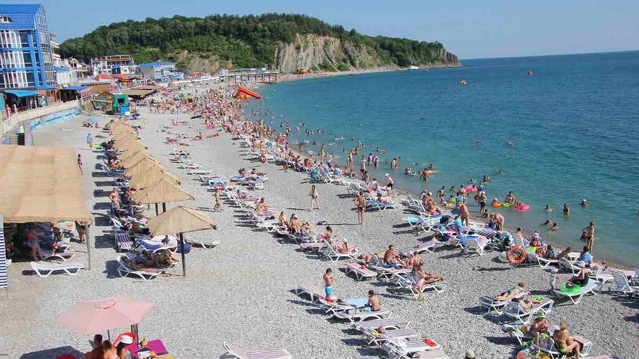 Главная картинка новости: На Кубани собираются проверить законность повышения цен на туристические услуги