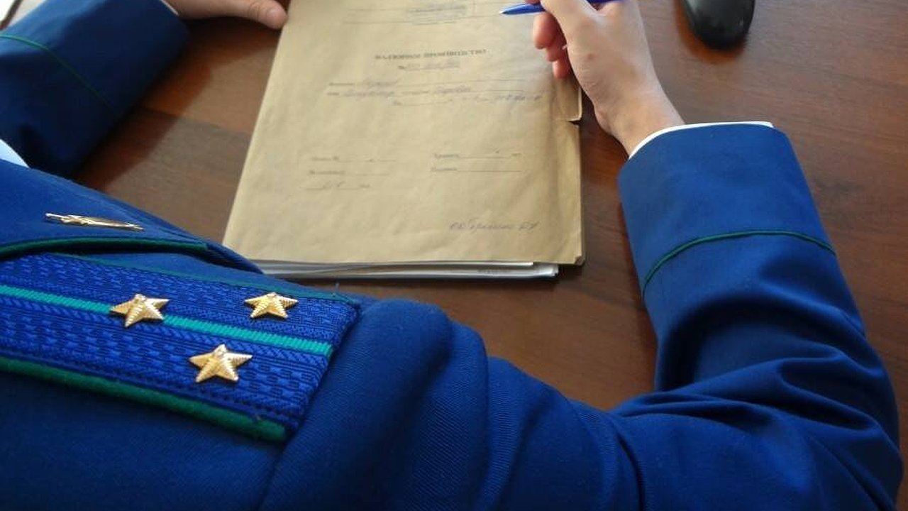 Главная картинка новости: Новороссиец сделал фальшивую регистрацию 30 иностранцам