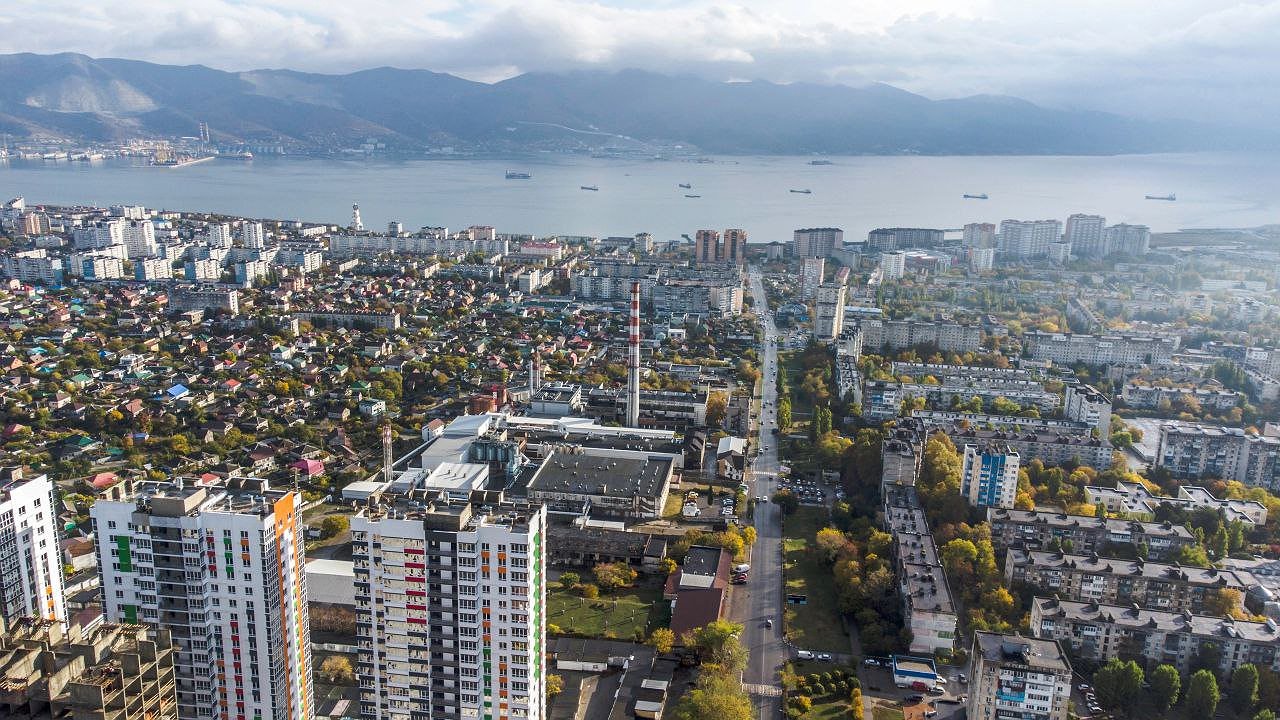 Главная картинка новости: Новороссийск вошел в ТОП популярных недорогих городов для поездок в ноябре