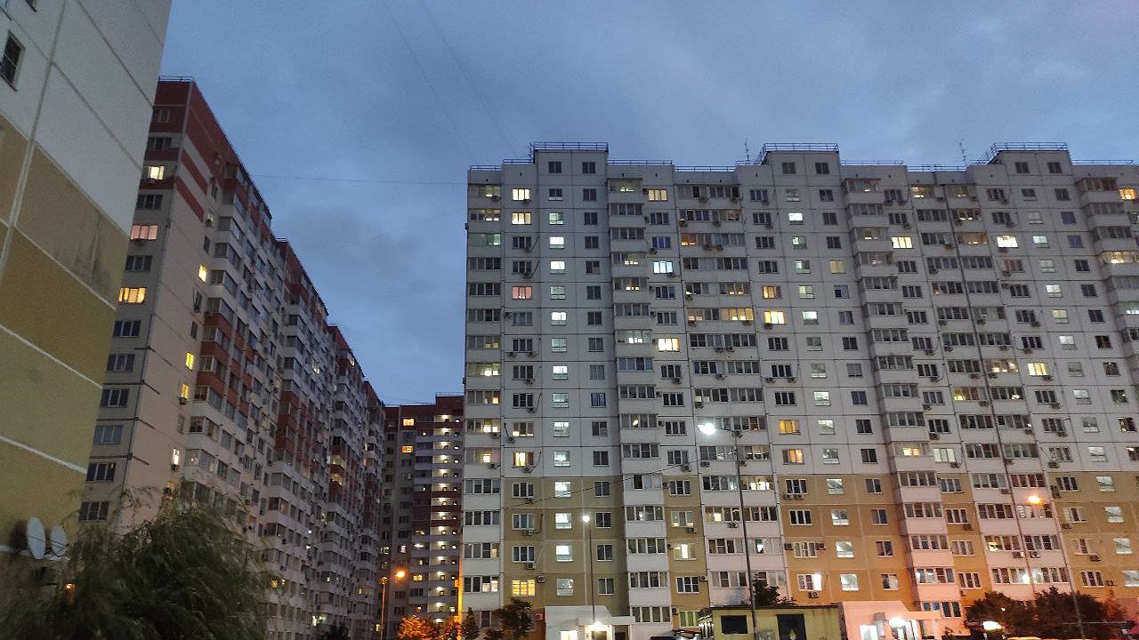 Главная картинка новости: Жилье в Новороссийске продолжает дорожать