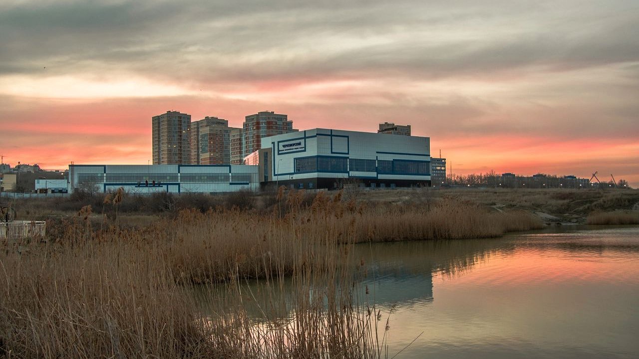 Главная картинка новости: Следком проверит, почему за 14 лет в Новороссийске не построили ДОВС «Черноморский»