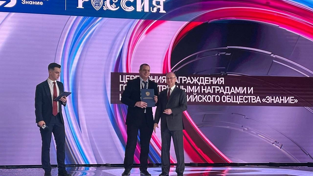 Главная картинка новости: Новороссиец получил благодарственное письмо от президента