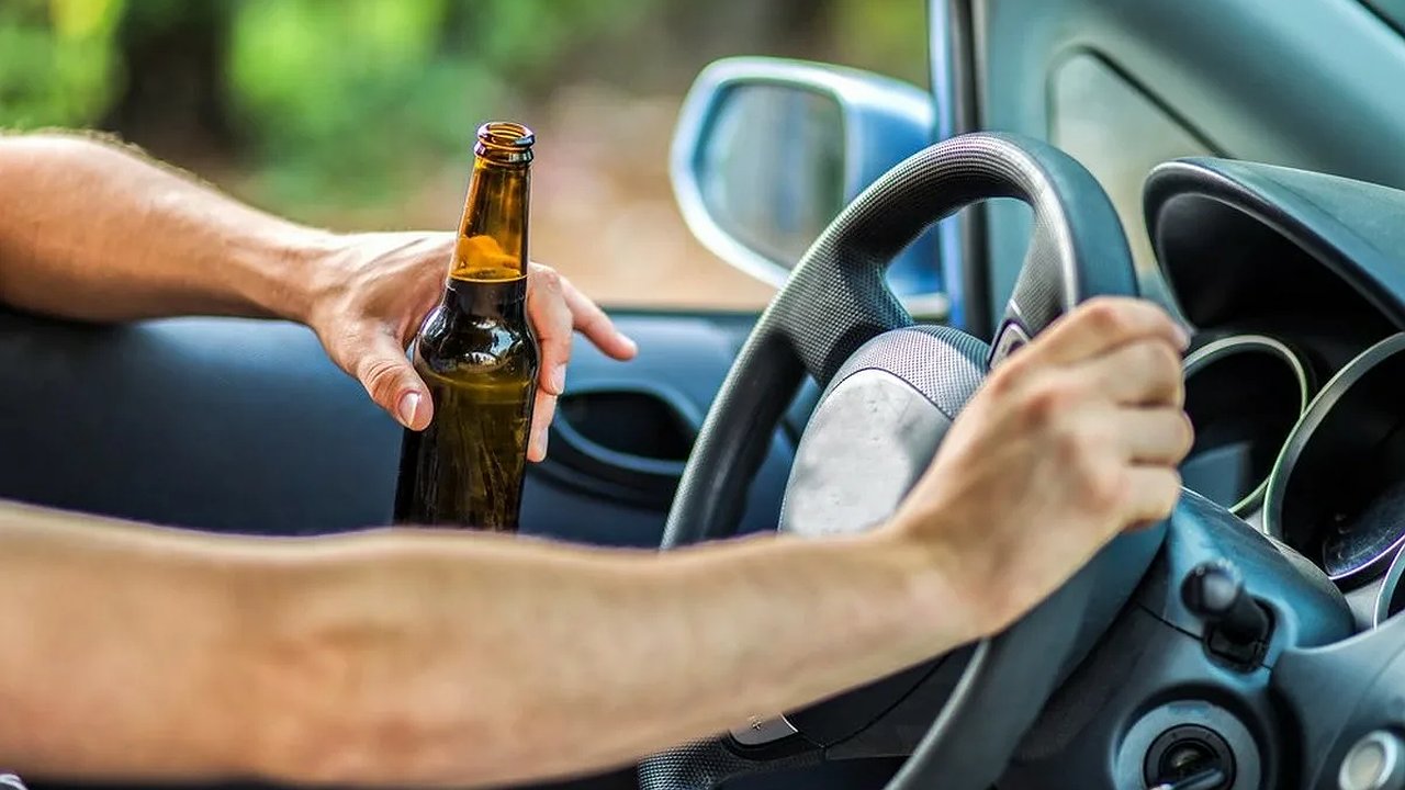 Главная картинка новости: Нетрезвых водителей обяжут сдать анализы для медицинской справки