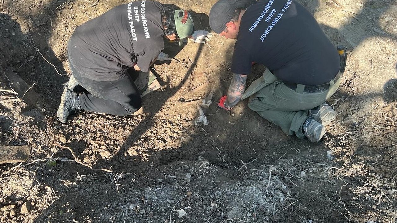 Главная картинка новости: Место расстрела мирных жителей обнаружили поисковики