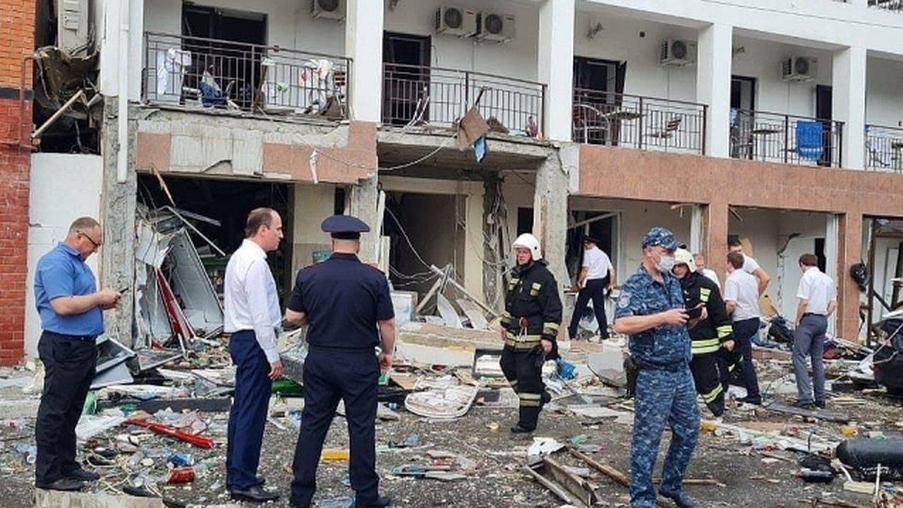 Главная картинка новости: В кубанских гостиницах проведут проверки газового оборудования после взрыва в Геленджике