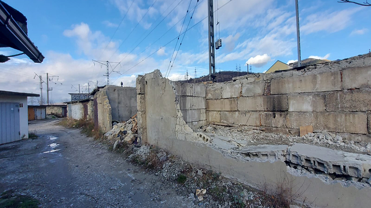 Главная картинка новости: С начала года в Новороссийске выявили 4 самостроя