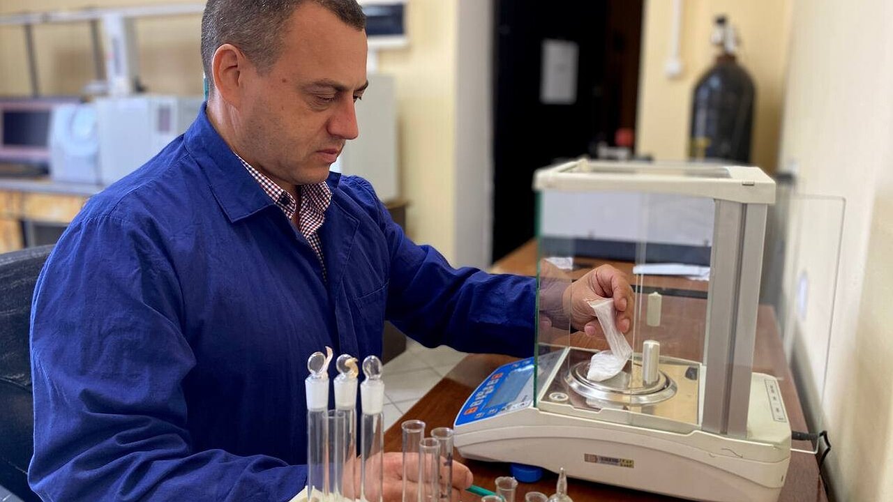 Главная картинка новости: Новороссийцу и приезжему грозит 10 лет тюрьмы за наркотики