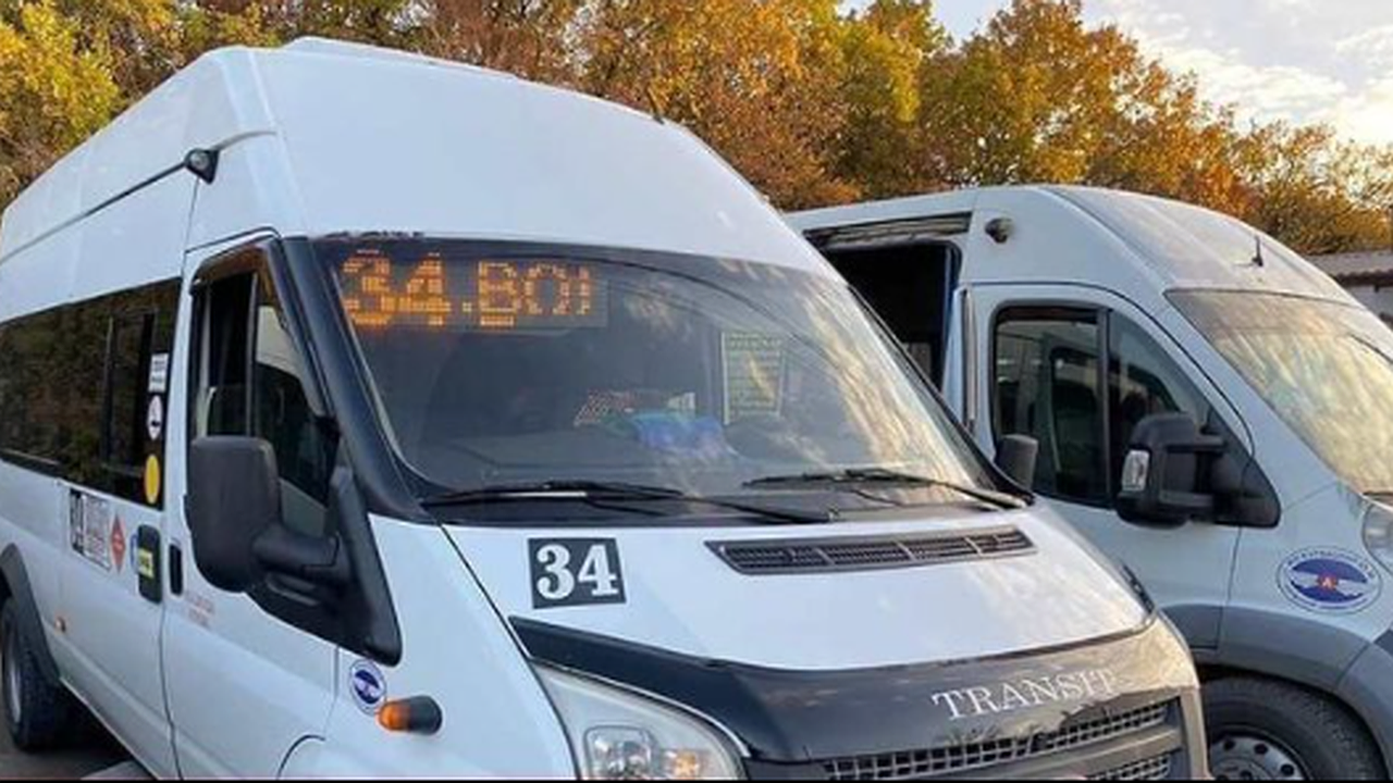 Главная картинка новости: Штрафы от 5 до 30 тысяч. Новороссийских водителей, выгоняющих детей из салона, будут наказывать рублем