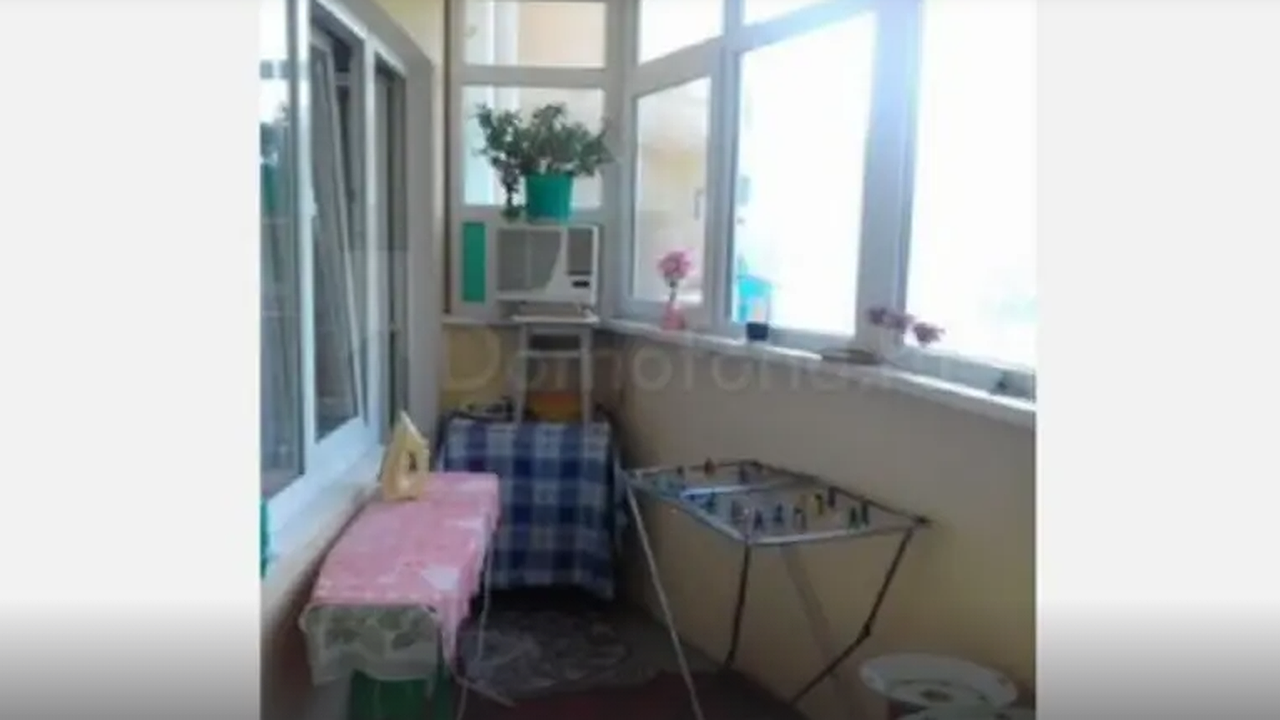 Главная картинка новости: В Сочи туристам сдают балконы