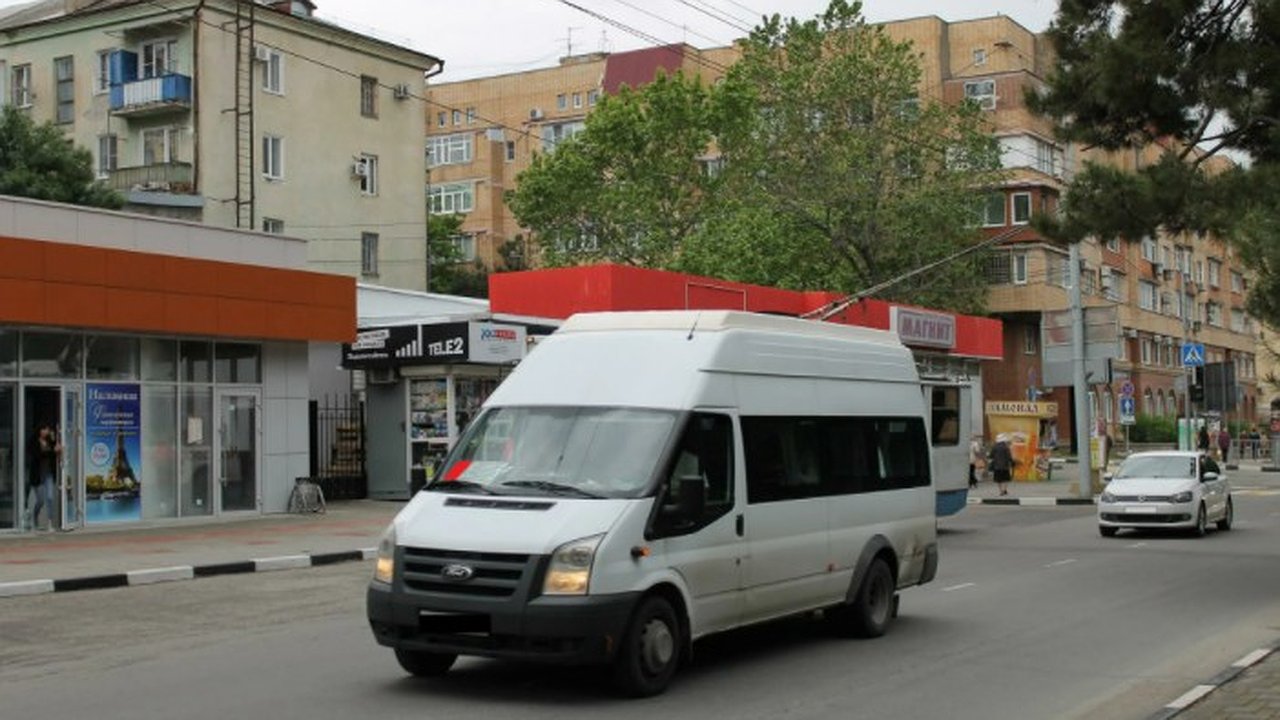 Главная картинка новости: На некоторых маршрутах Новороссийска скидка при оплате картой «Мир» не действует