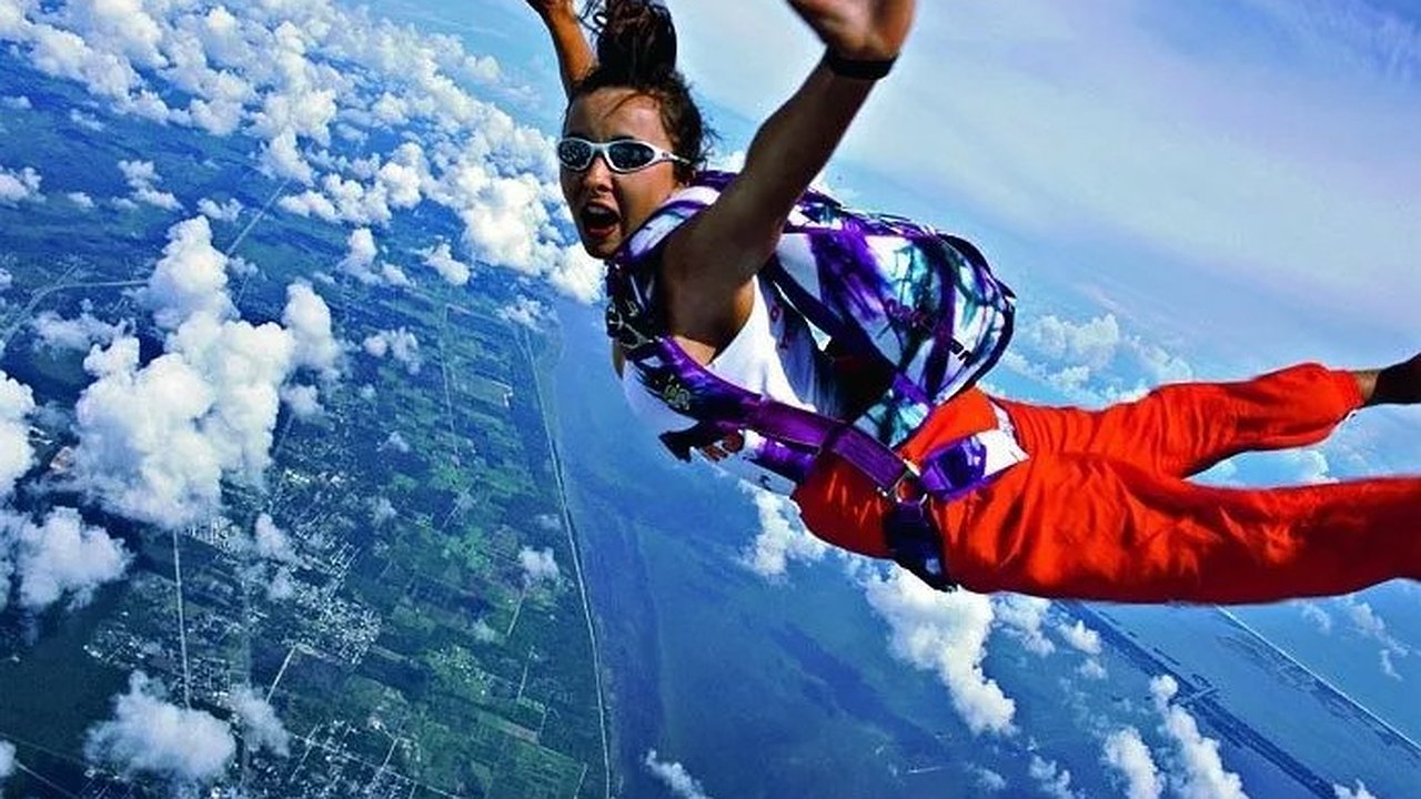 Главная картинка новости: 27 мая – День смелых решений. Новороссийцы рассказали о своих самых отчаянных поступках