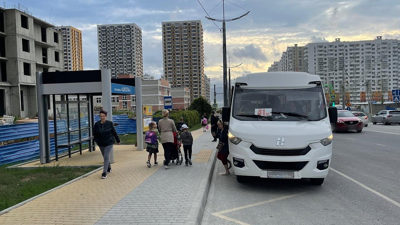 Главная картинка новости: Новороссийцы смогут поменять транспортные карты на новые с 11 ноября