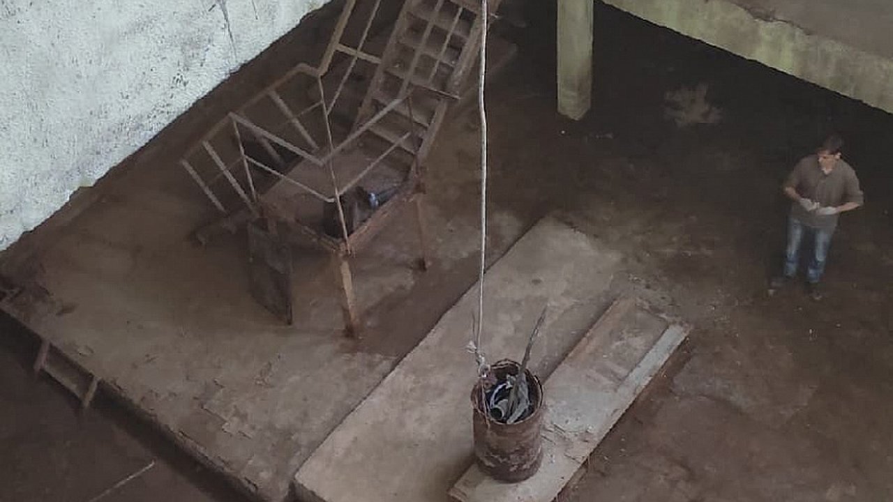 Главная картинка новости: Волонтеры Новороссийска строят центр альпинизма и скалолазания