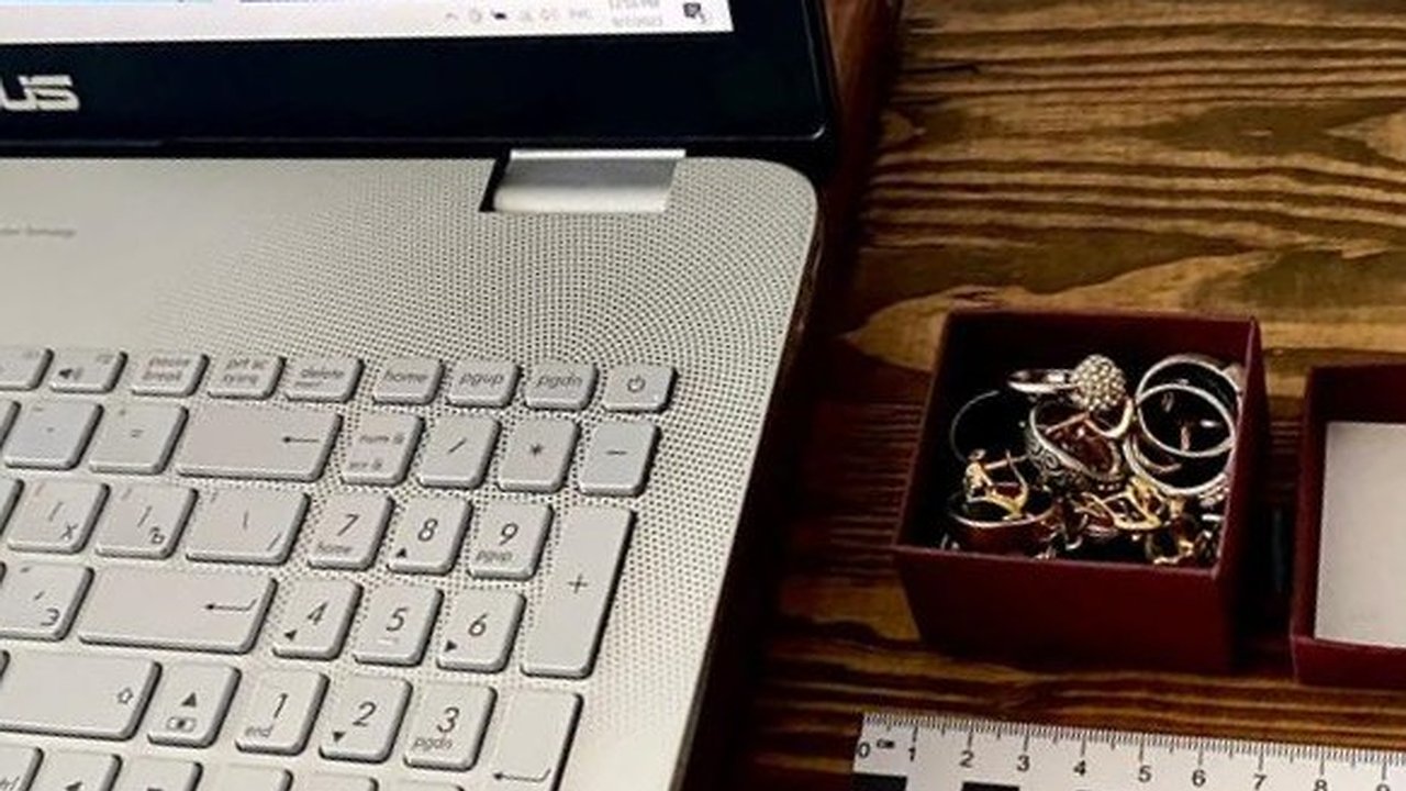 Главная картинка новости: 13 украшений на более, чем 200 тысяч рублей: в Новороссийске мужчина угодил на скамью подсудимых