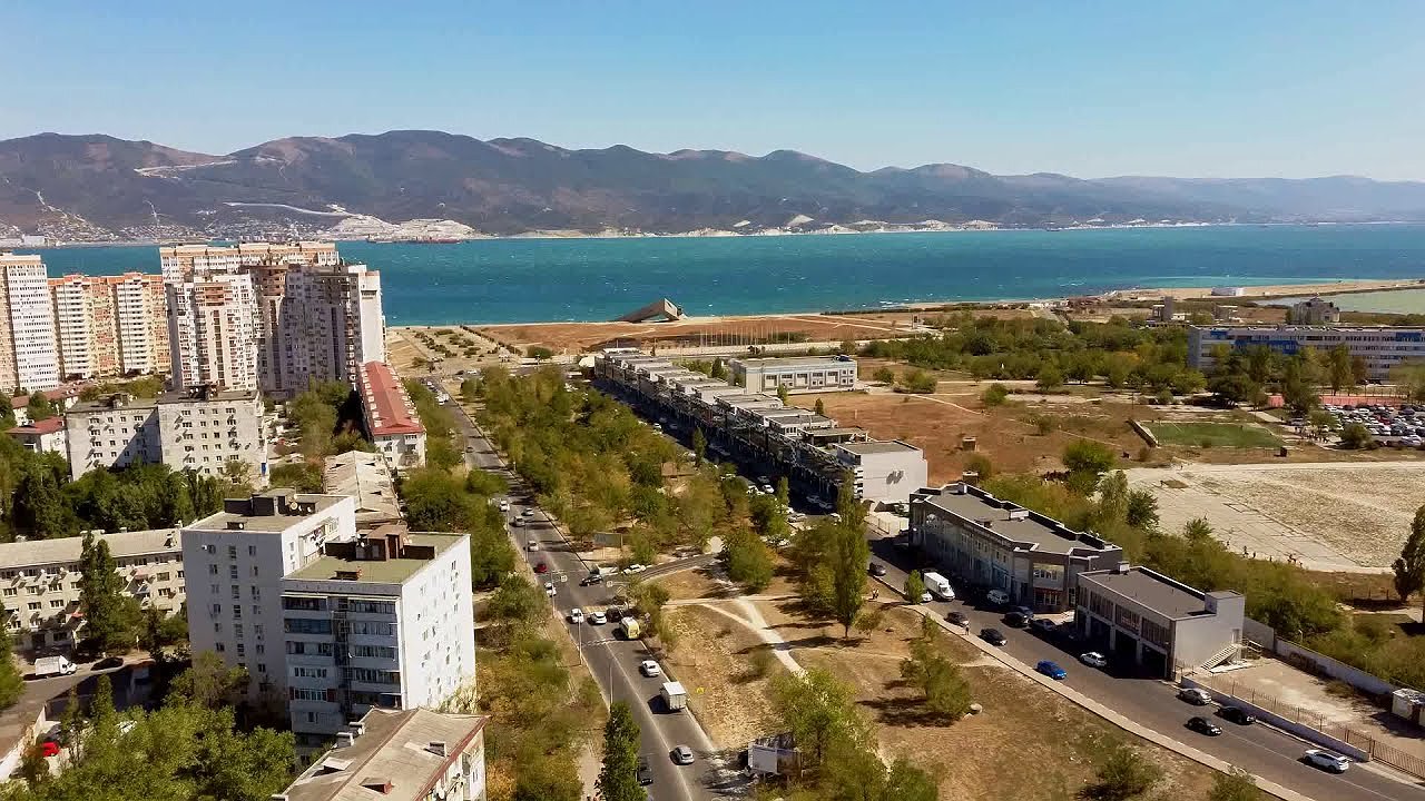 Главная картинка новости: Улицу Героев Десантников в Новороссийске будут расширять в сторону Южных прудов