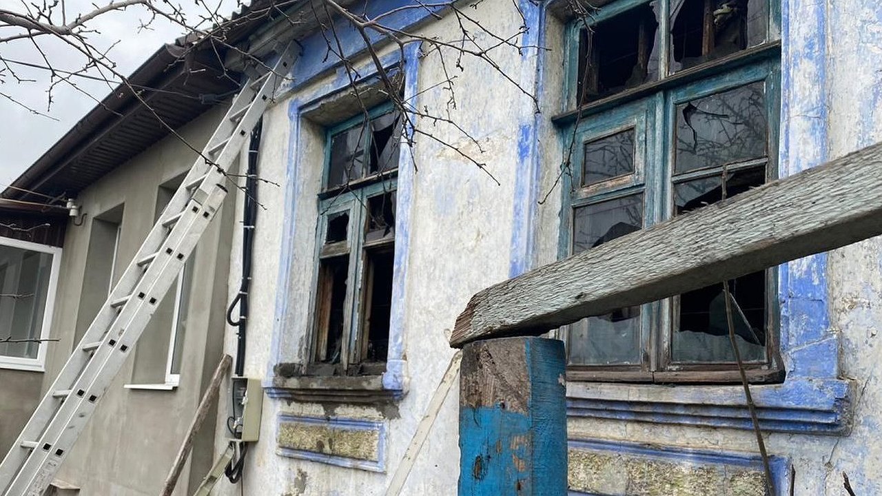 Главная картинка новости: Во время пожара в Новороссийске погиб пенсионер