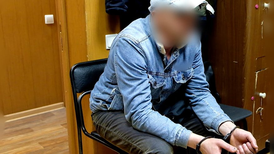 Главная картинка новости: Автовор вскрывал машины новороссийцев сканером