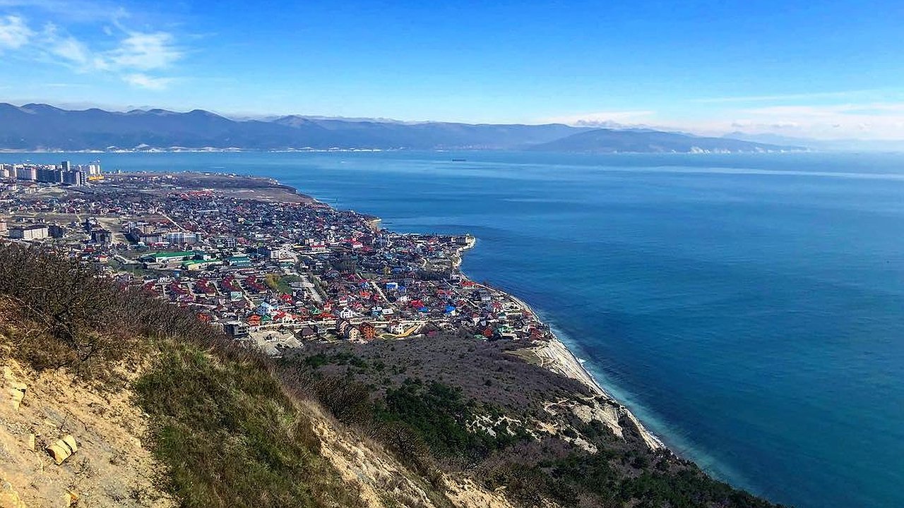 Главная картинка новости: За махинации с землей в Мысхако возбудили уголовное дело