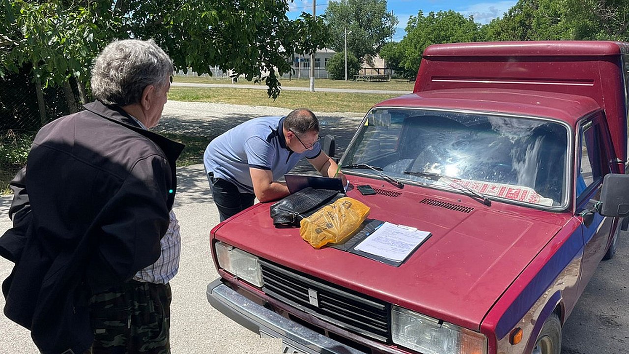 Главная картинка новости: В Новороссийске изъяли 26 тысяч литров алкоголя