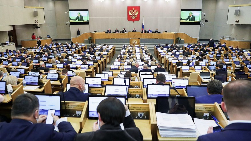 Главная картинка новости: Пособие на детей и изменения в СПБ: 7 законов мая