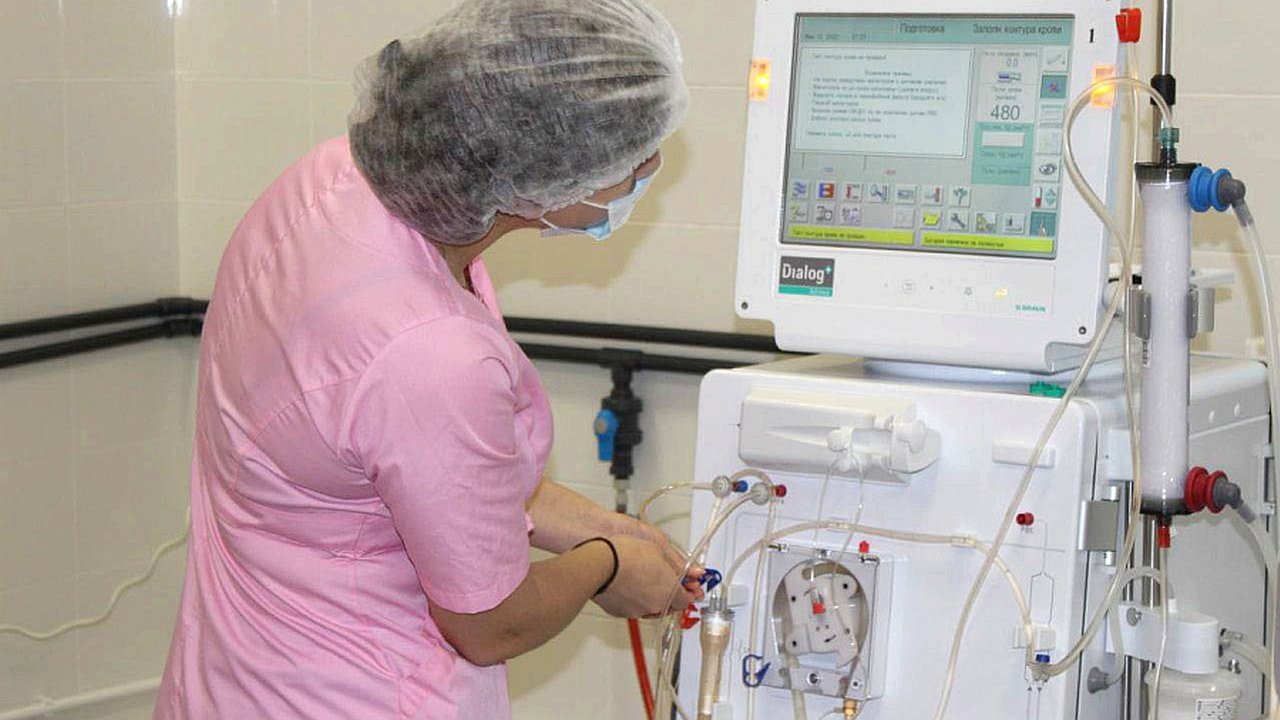 Главная картинка новости: В Новороссийске помогают пациентам с почечной недостаточностью