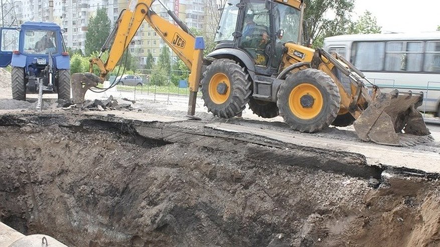 Главная картинка новости: Две дополнительные аварийные бригады  сформированы «Водоканалом» для устранения утечек