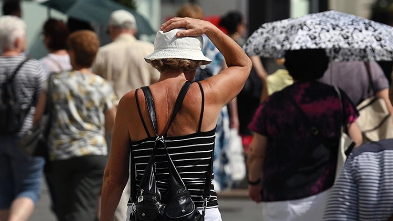 Главная картинка новости: В Краснодарский край возвращается жара