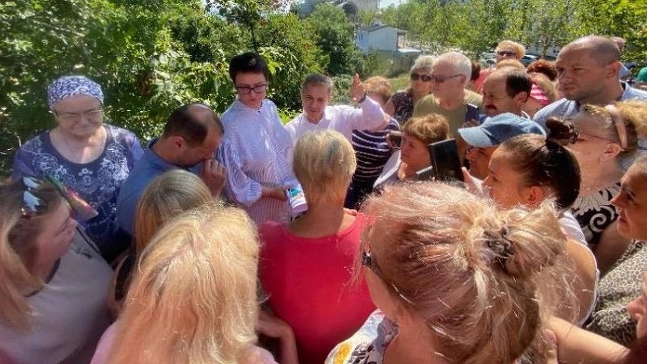 Главная картинка новости: Новороссийцы просят главу СК России не допустить появление кладбища в черте города