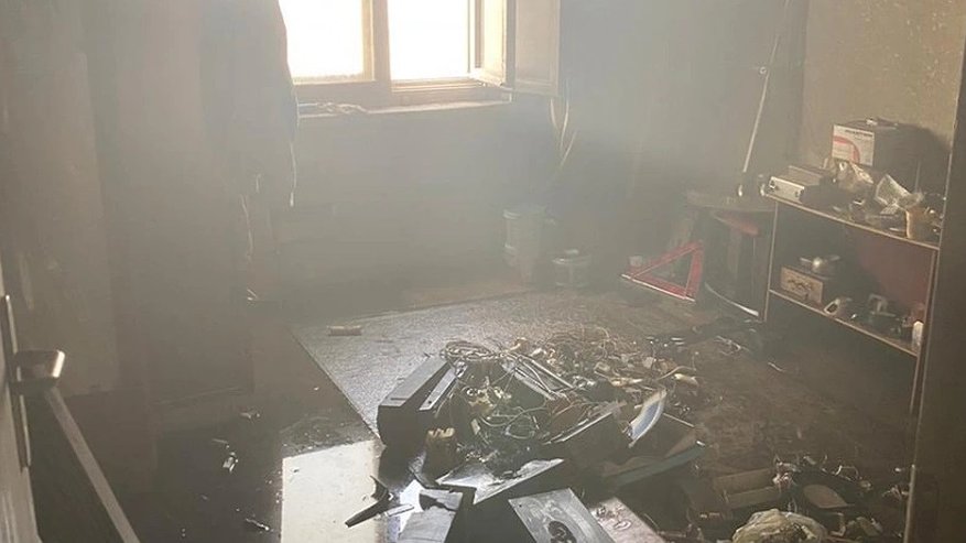 Главная картинка новости: Названа причина пожара в квартире на улице Видова в Новороссийске