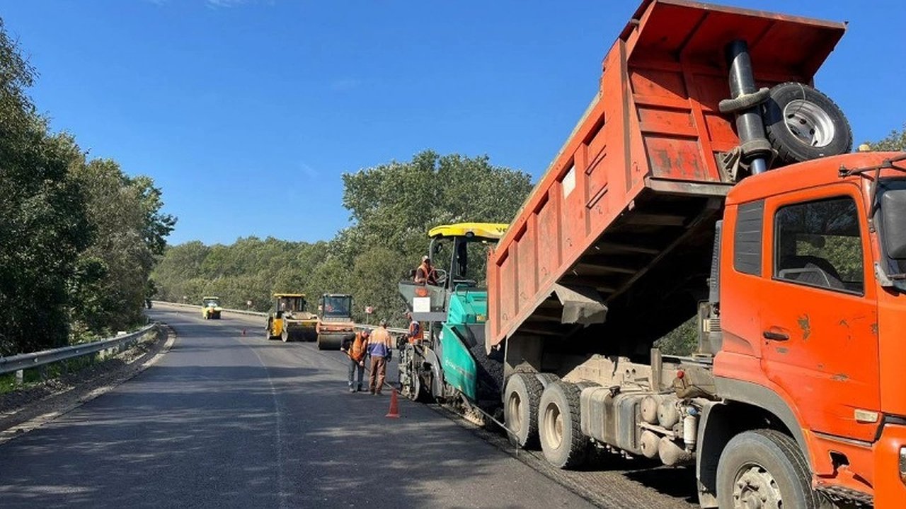 Главная картинка новости: Пробки на въезде в Новороссийск продлятся ещё два месяца