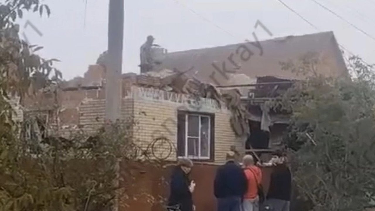 Главная картинка новости: Два беспилотника атаковали Славянск-на-Кубани