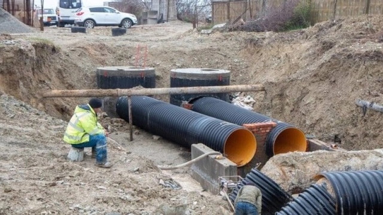 Главная картинка новости: Новороссийцам рассказали о прогрессе в строительстве объектов водоотведения