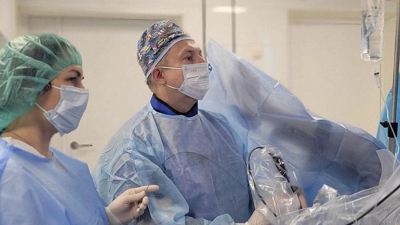 Главная картинка новости: Новороссийск получил уникальное медицинское оборудование для точных операций