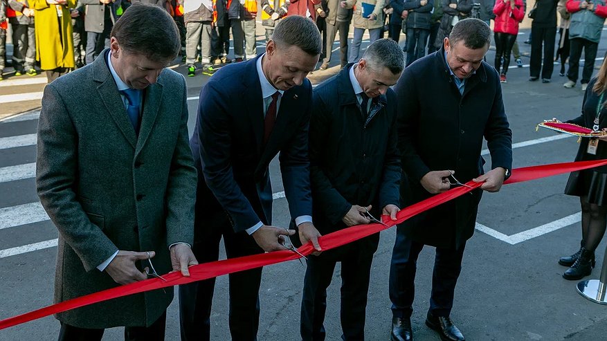 Главная картинка новости: Х5 Import открыл второй логистический хаб в Новороссийске при поддержке губернатора