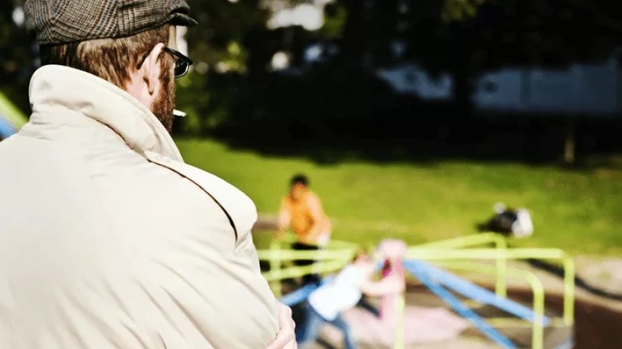 Главная картинка новости: В Новороссийске мужчина пытался завести разговор с детьми: очевидцы забили тревогу в соцсетях