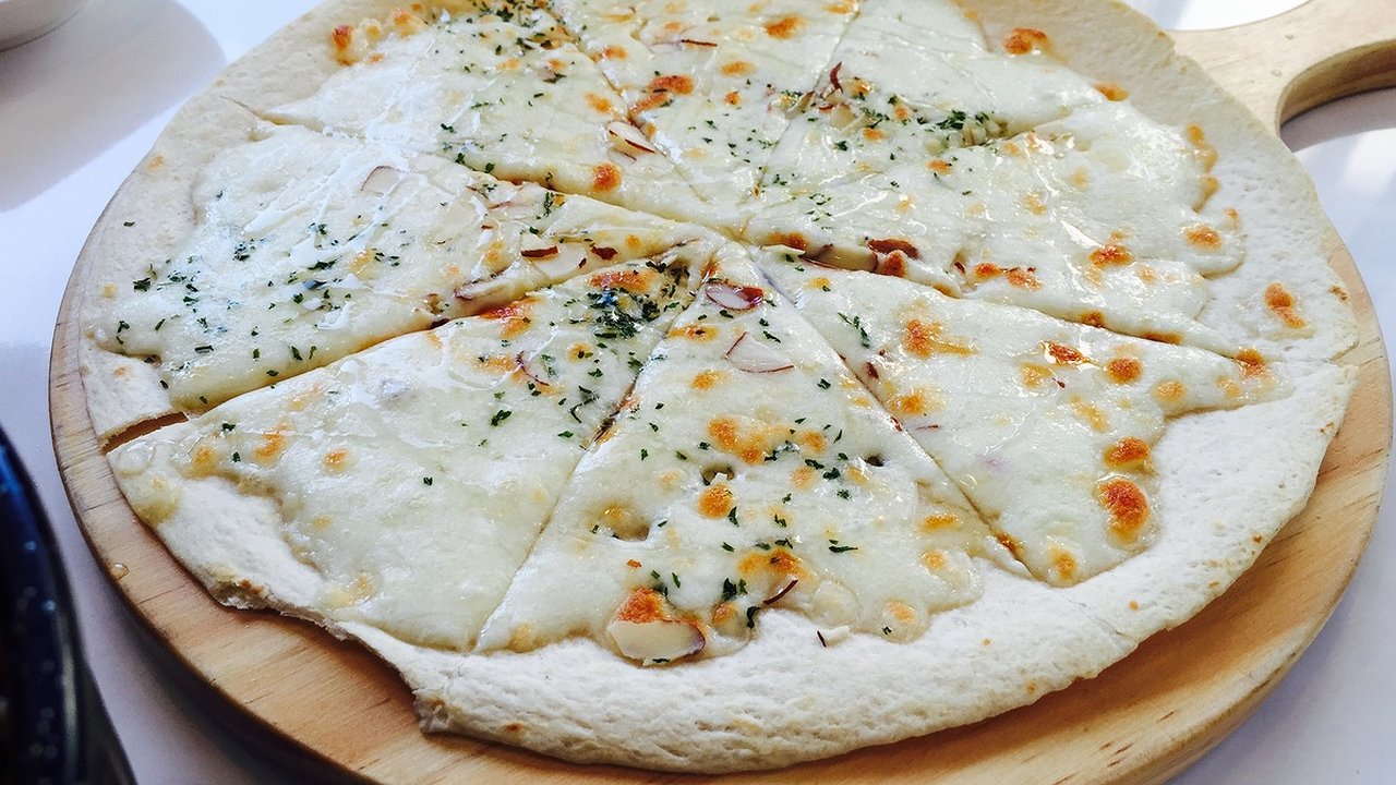 Главная картинка новости: Теперь это мое коронное блюдо - ленивый хачапури на сковороде за каких-то 15 минут